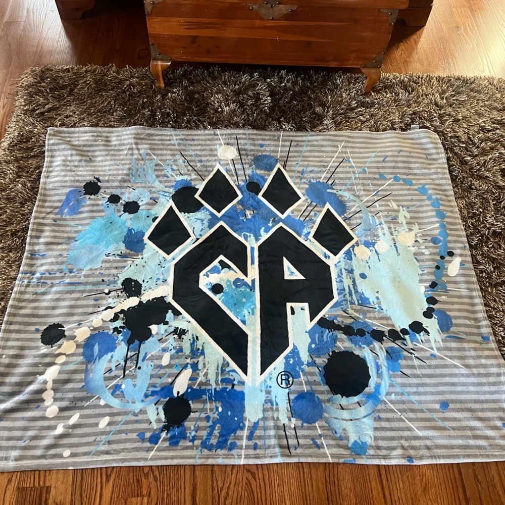 CHEER ATHLETICS BLANKET